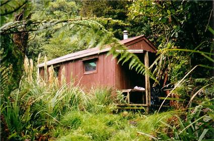 South Ohau hut (old hut)